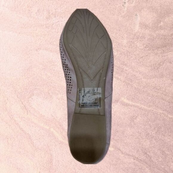 SHOES FLATS QUPID Women's SZ 8 BLUSH SHADE PERFORATED POINTED OUT TOE PIKA-151 - Picture 4 of 4